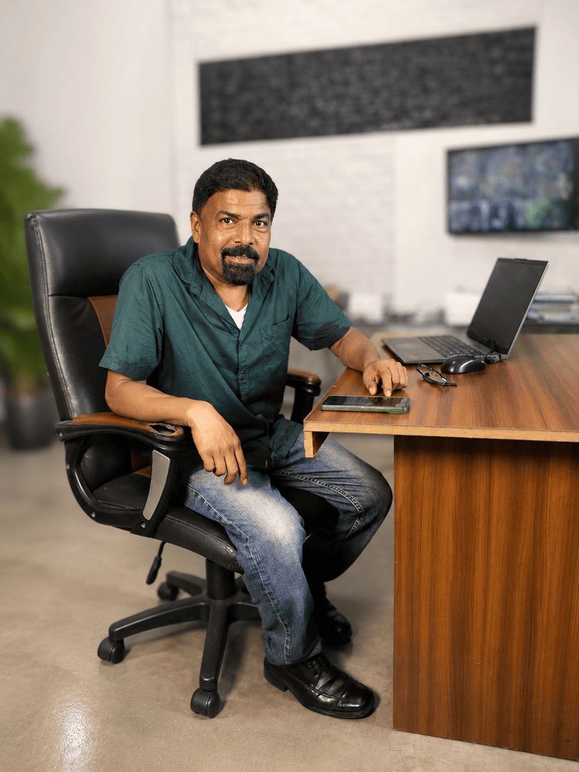 WP Aluminium - Ananda Adikari
